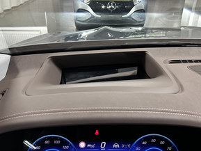 Mercedes-Benz EQS SUV