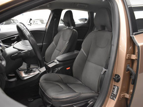 Volvo V40 Cross Country