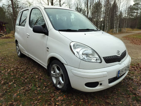 Toyota Yaris Verso
