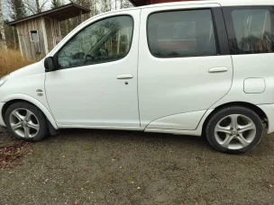 Toyota Yaris Verso