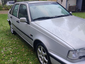 Volvo 440