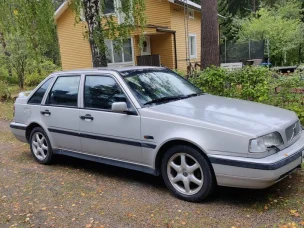 Volvo 440
