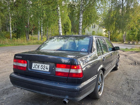 Volvo S90