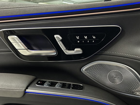 Mercedes-Benz EQS SUV