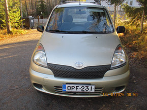 Toyota Yaris Verso