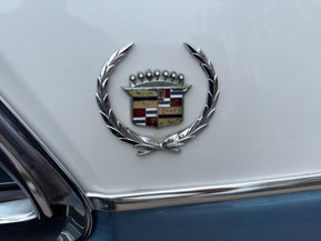 Cadillac De Ville