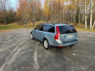Volvo V50