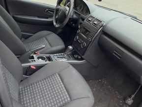 Mercedes-Benz A