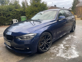 BMW 330
