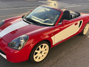Toyota MR2