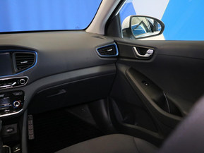 Hyundai Ioniq Plug-In