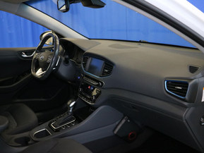 Hyundai Ioniq Plug-In