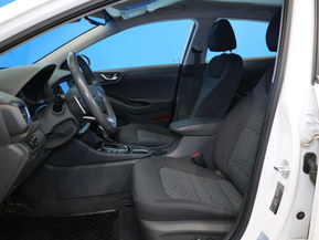 Hyundai Ioniq Plug-In