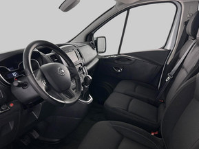 Nissan NV300