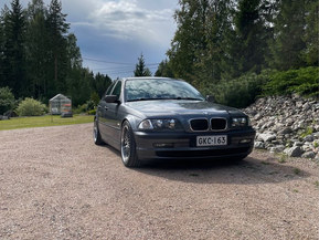 BMW 318