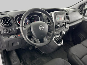 Nissan NV300