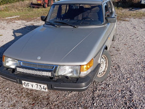 Saab 900