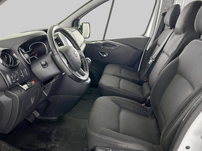 Nissan NV300