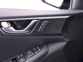 Hyundai Ioniq Plug-In