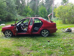 Peugeot 306