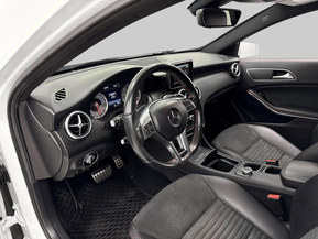 Mercedes-Benz A