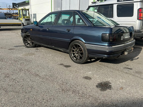 Audi 90