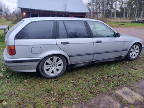 BMW 318