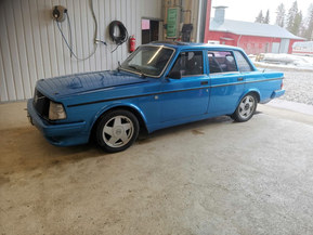 Volvo 244