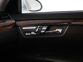 Mercedes-Benz S
