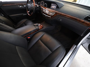 Mercedes-Benz S