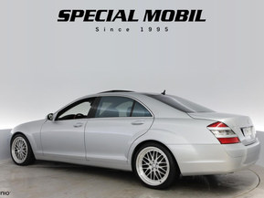 Mercedes-Benz S