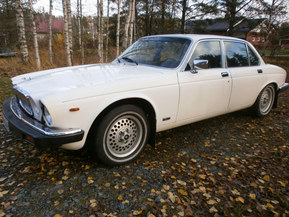 Jaguar XJ6