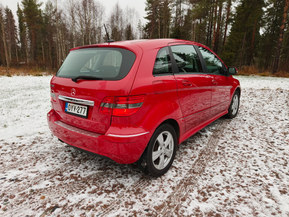 Mercedes-Benz B