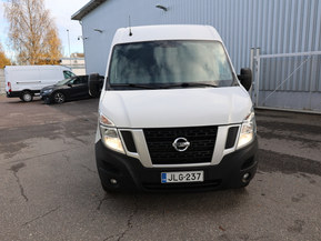 Nissan NV400