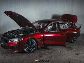 BMW 840