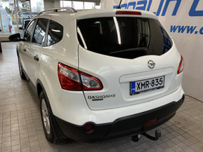 Nissan Qashqai+2