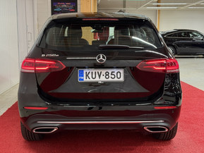Mercedes-Benz B