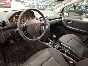 Mercedes-Benz A