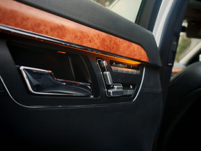 Mercedes-Benz S