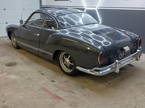 Volkswagen Karmann-Ghia