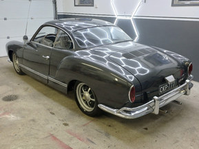 Volkswagen Karmann-Ghia