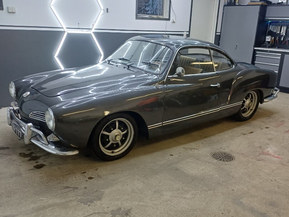 Volkswagen Karmann-Ghia