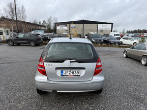 Mercedes-Benz A
