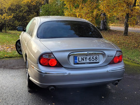 Jaguar S-Type