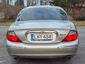 Jaguar S-Type