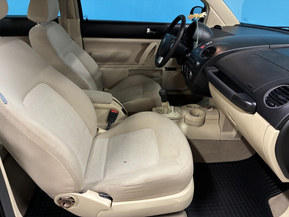 Volkswagen New Beetle