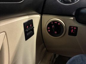 Volkswagen New Beetle