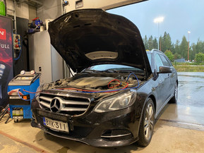 Mercedes-Benz E