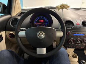 Volkswagen New Beetle