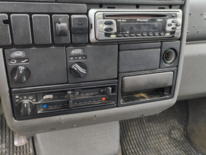 Volkswagen Caravelle